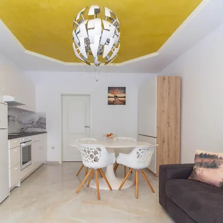 Apartman Silver Zára