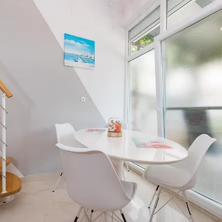 Silver Apartament *